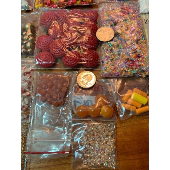 Assorted Beads for Jewelry Making #507 - Picture 3 of 9